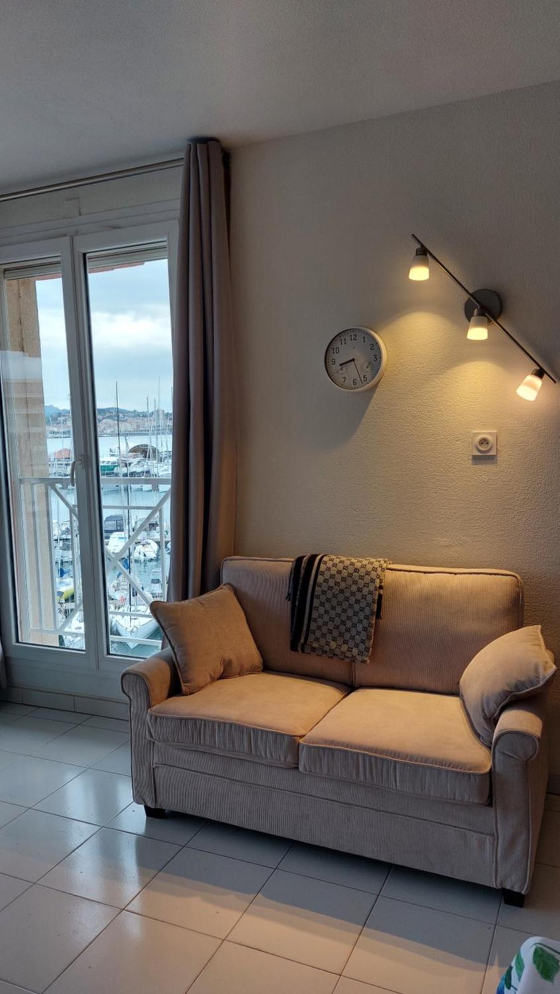 Boutique Apartment Hirondelle Port Fréjus エクステリア 写真