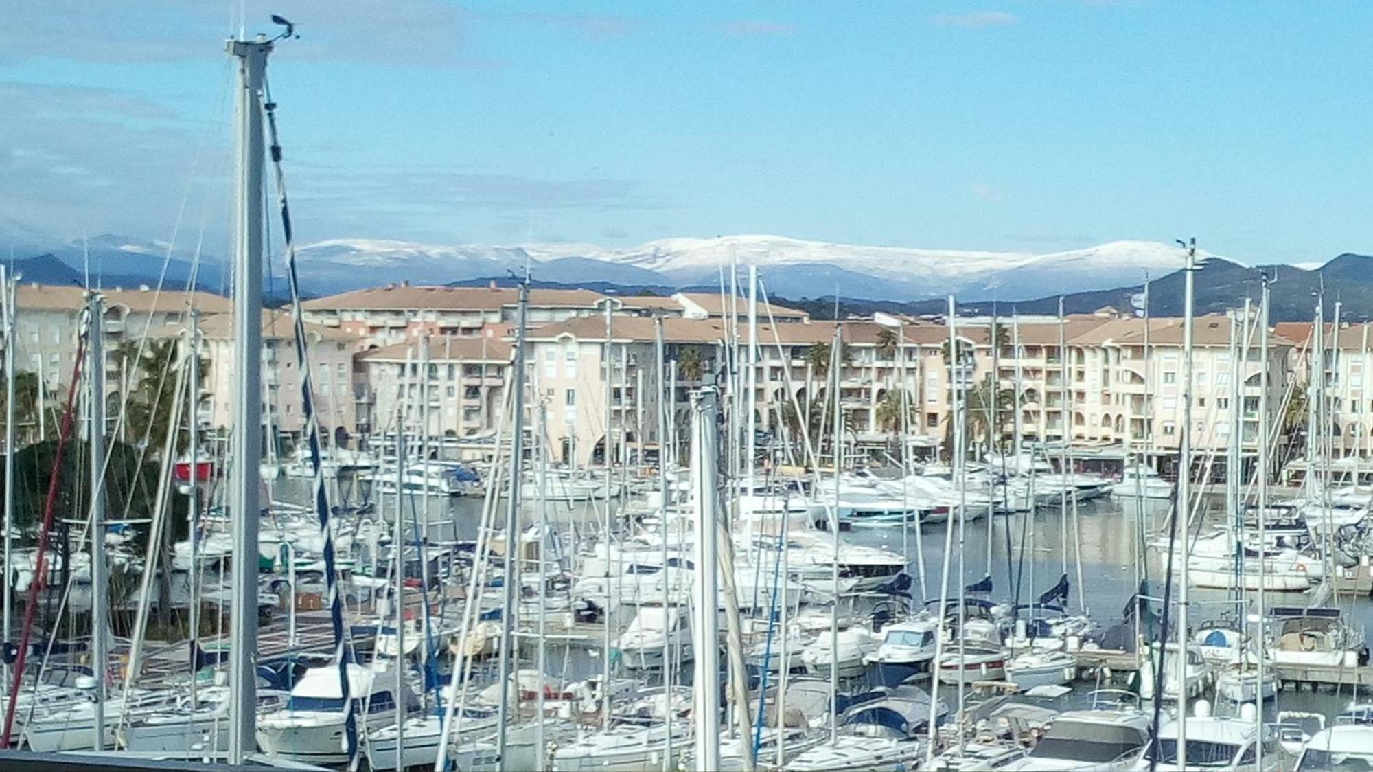 Boutique Apartment Hirondelle Port Fréjus エクステリア 写真