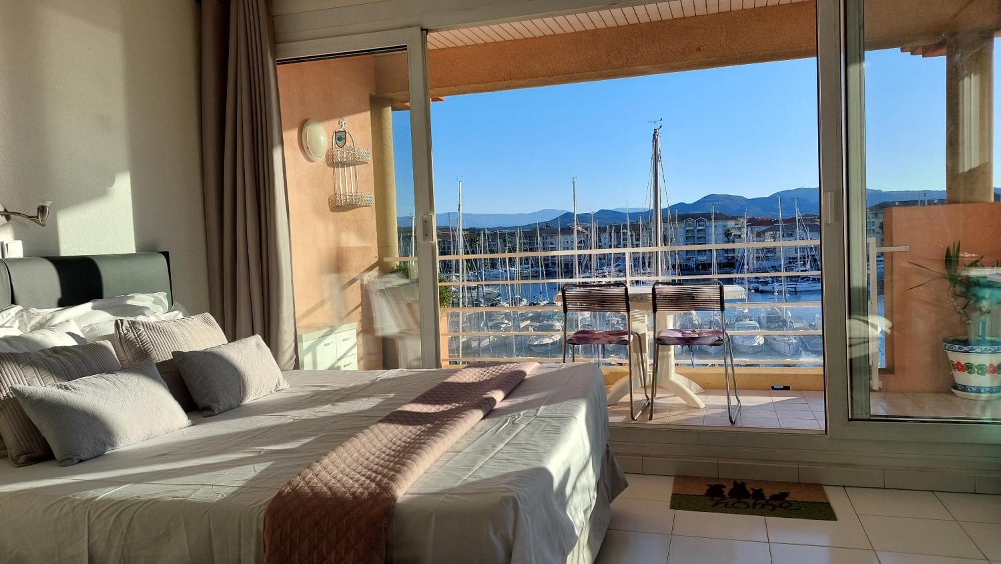 Boutique Apartment Hirondelle Port Fréjus エクステリア 写真